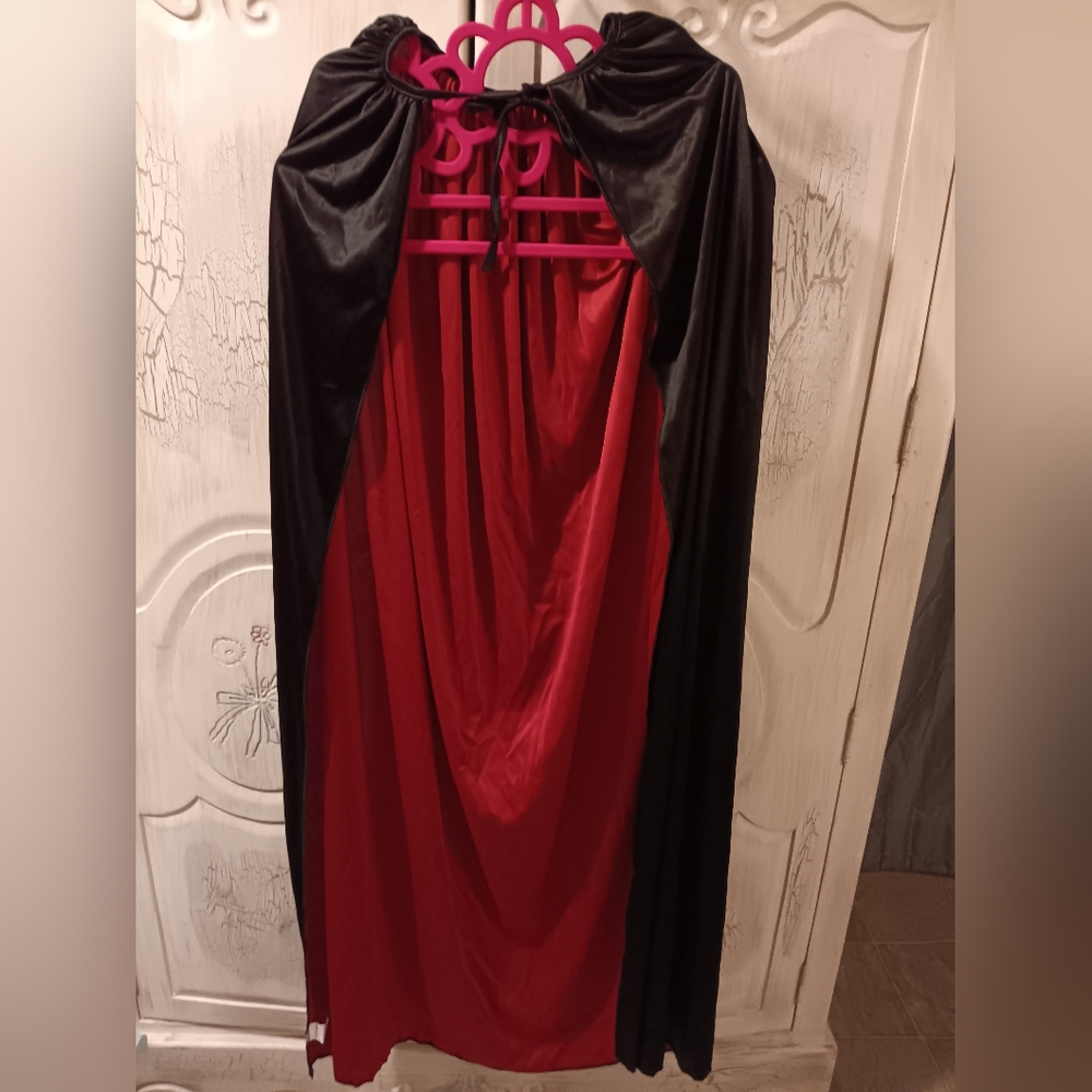 Halloween Costume Black Cape